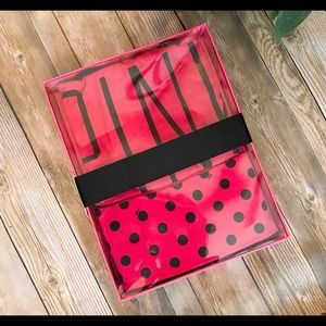 Victoria Secret Yoga Tank and Pants Set NWT